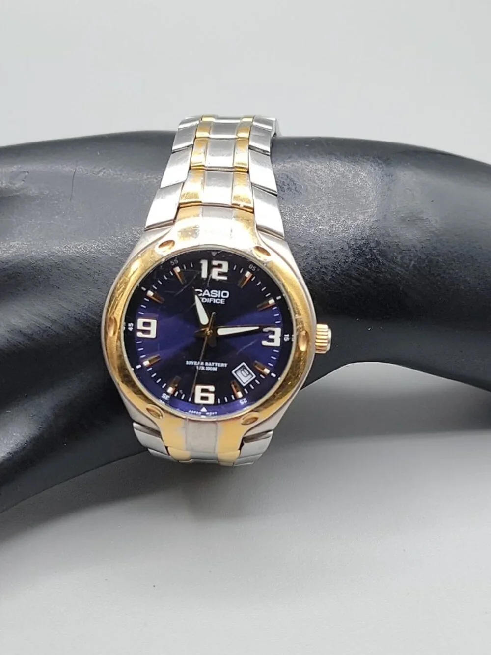 Casio Edifice Watch Men Gold Silver Tone Date Round 37mm Blue Dial 7.5